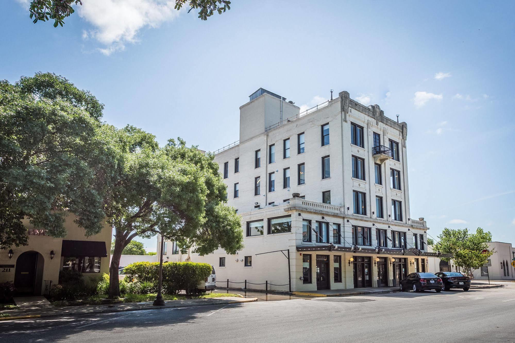 Park Plaza Hotel Seguin Exterior photo